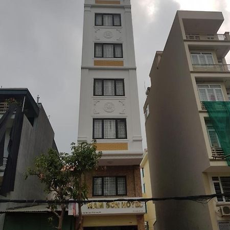 Nam Son Hotel Ha Long Bagian luar foto
